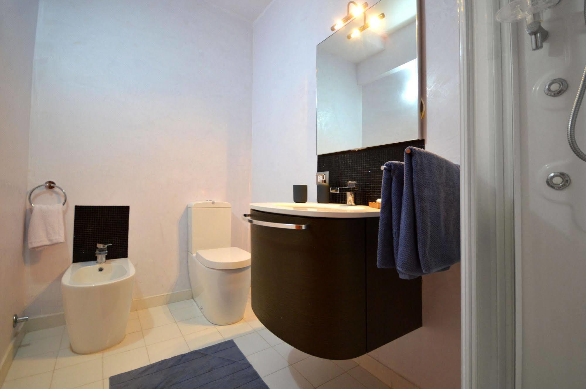 Mar Dei Poeti - Luxury Suites Torre Archirafi Ngoại thất bức ảnh