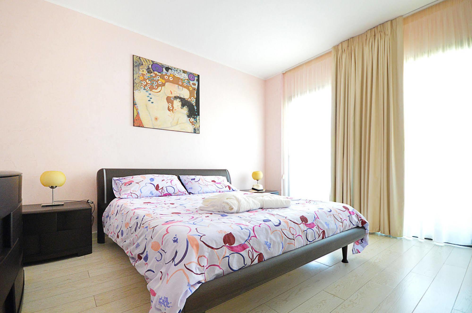 Mar Dei Poeti - Luxury Suites Torre Archirafi Ngoại thất bức ảnh